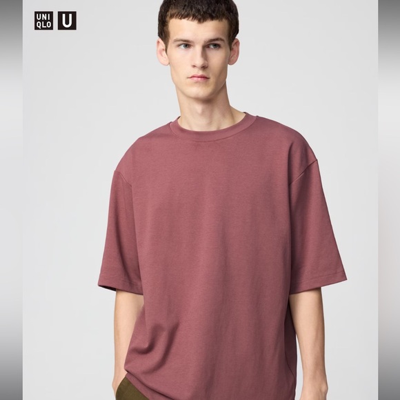 Uniqlo Oversized Tee - Picture 1 of 5